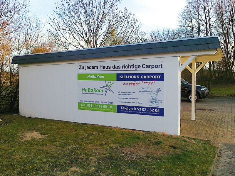 Carport mit Schildern carport neu 02